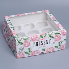 Коробка на 9 капкейков с прозрачной крышкой "Розы" 25х25х10 см 9086113