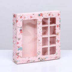 Коробка на 8 конфет и плитку шоколада с окном "Цветочное поле" 17,7х17,8х3,8 см 9803610